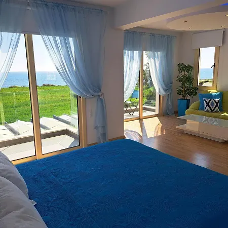 Sunshine Villa *